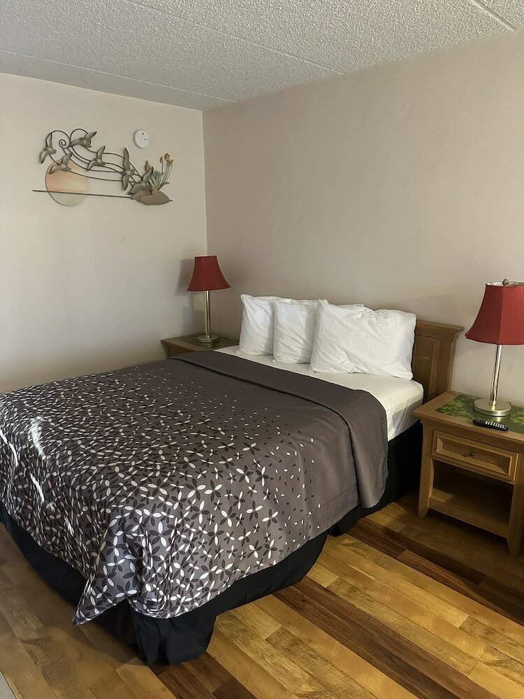 Фото The Floridian Inn