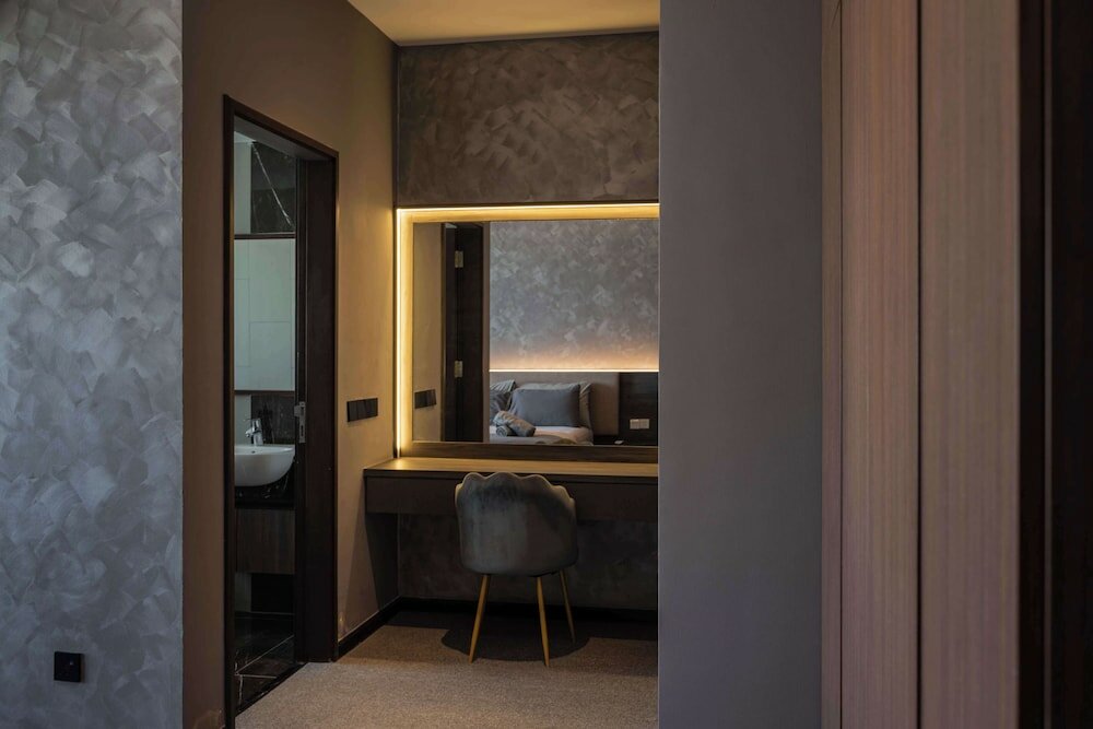 Фото The Landmark by The Only Bnb