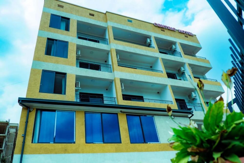 Фото отеля 1