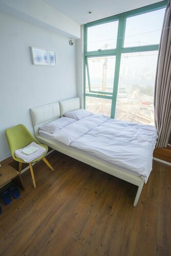 Гостиница Alhambra Bed & Breakfast в Коулуне