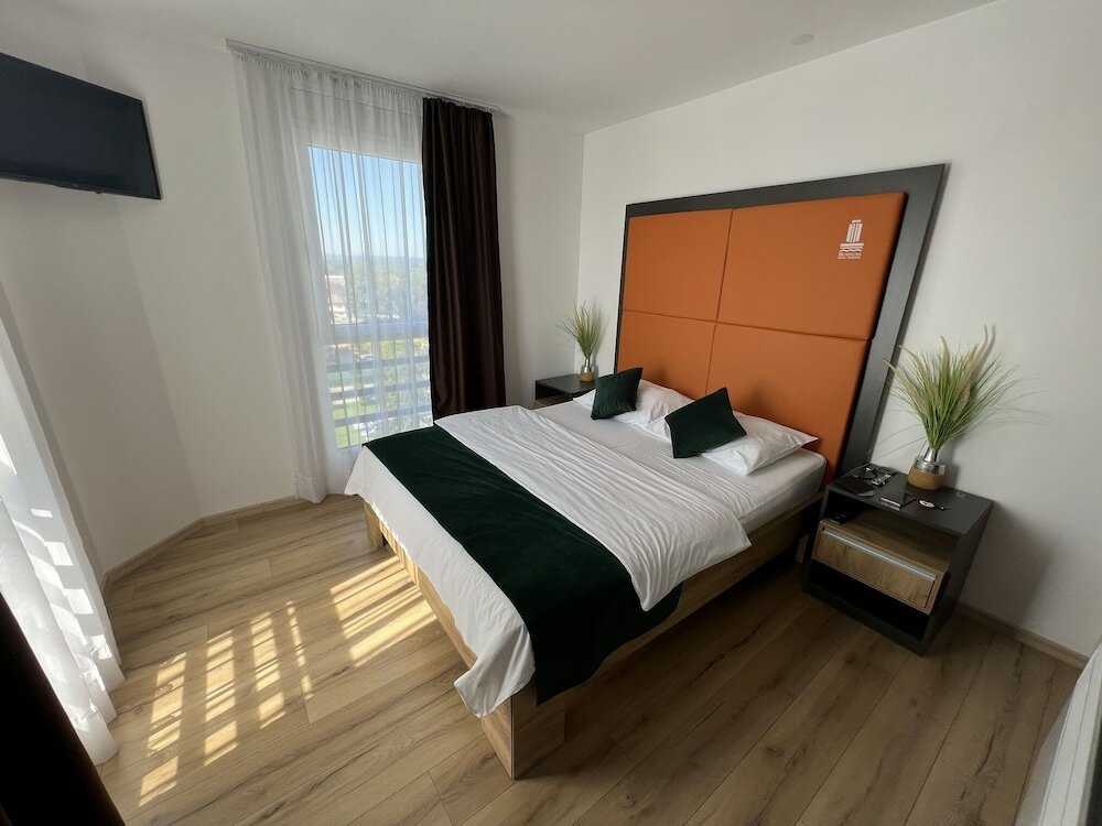 Фото Business Hotel Prijedor