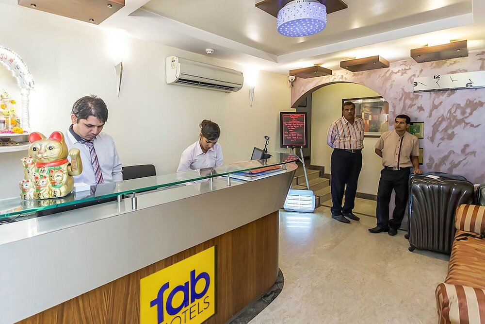 Фото Hotel Shubhangan