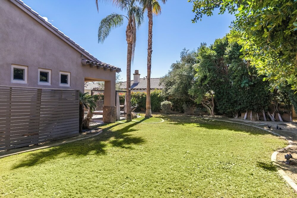 Фото Casa Serenity Luxury Living w Pool & Jacuzzi