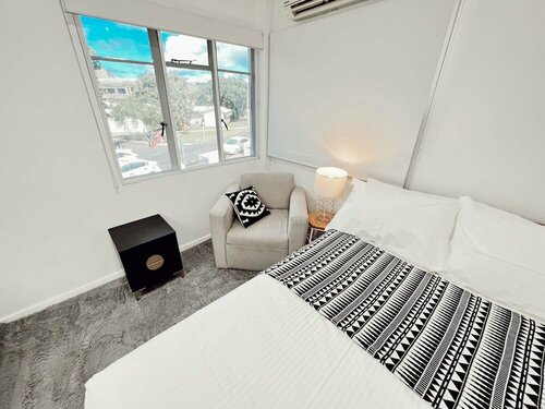 Гостиница Gladstone Apartments в Суве