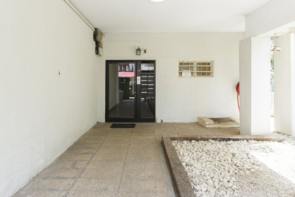 Фото AirTLV-Bazel Apartment With Balcony