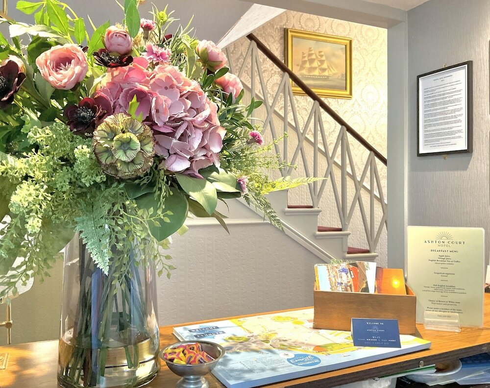 Фото Ashton Court Hotel