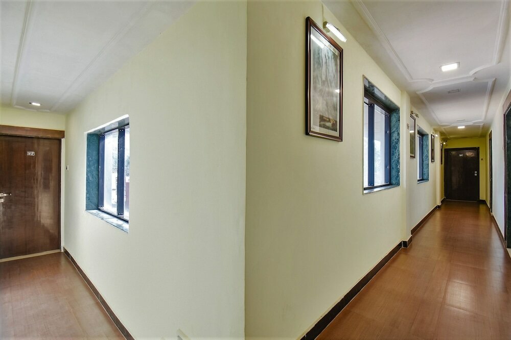 Фото Fabhotel Hillview Furnished Stays