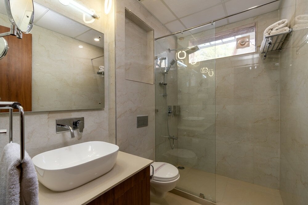 Фото Hotel The Chabal