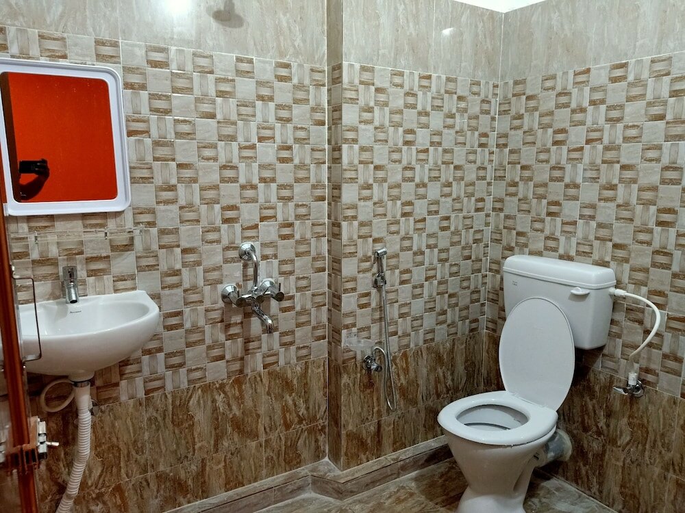 Фото Goroomgo Planet Bhubaneswar