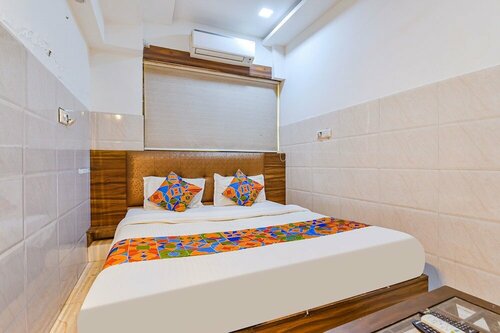 Гостиница Fabhotel Acropole Inn в Ахмадабаде