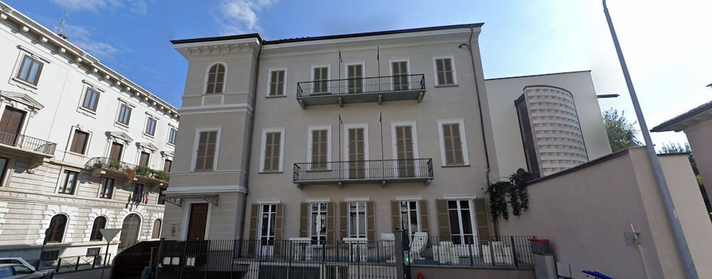 Фото отеля 1