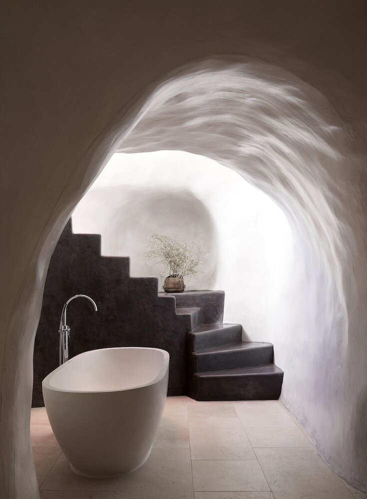 Фото White Pearl Cavalieri - Adults Only