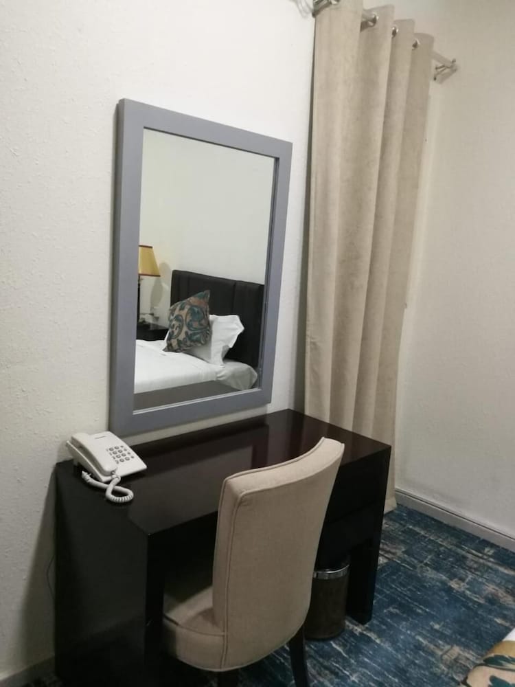 Фото Varvan Hotel Al Jubail