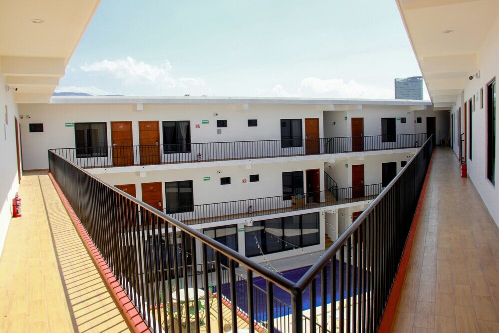 Фото Acacia Hotel