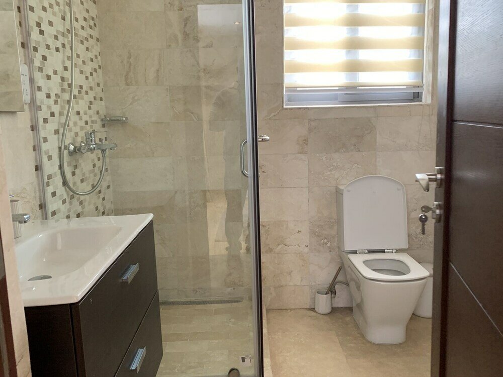 Фото Euneva Court Townhouses - Bentley Place