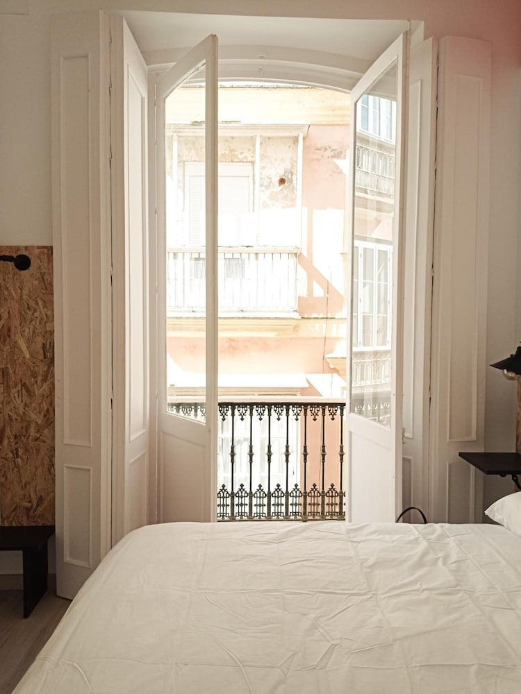 Фото Planeta Cadiz Hostel