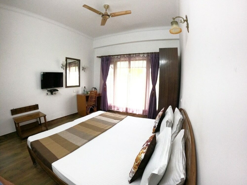 Фото Fresco Hotel & Residences