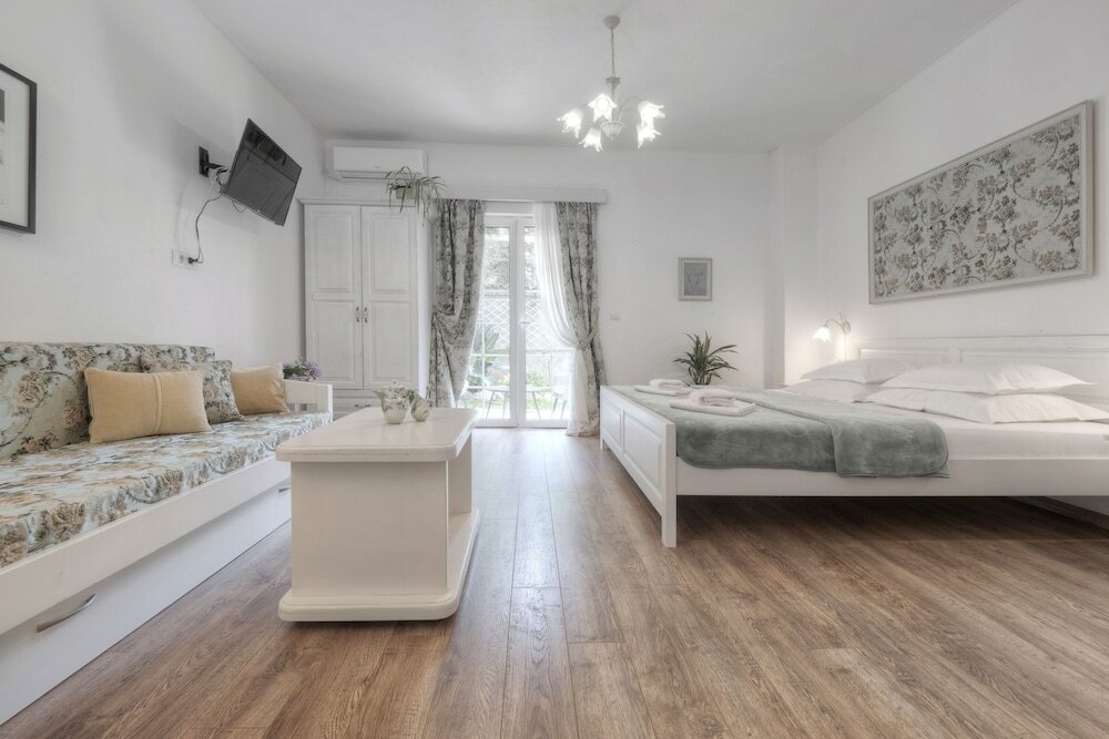 Фото Marinero Apartments