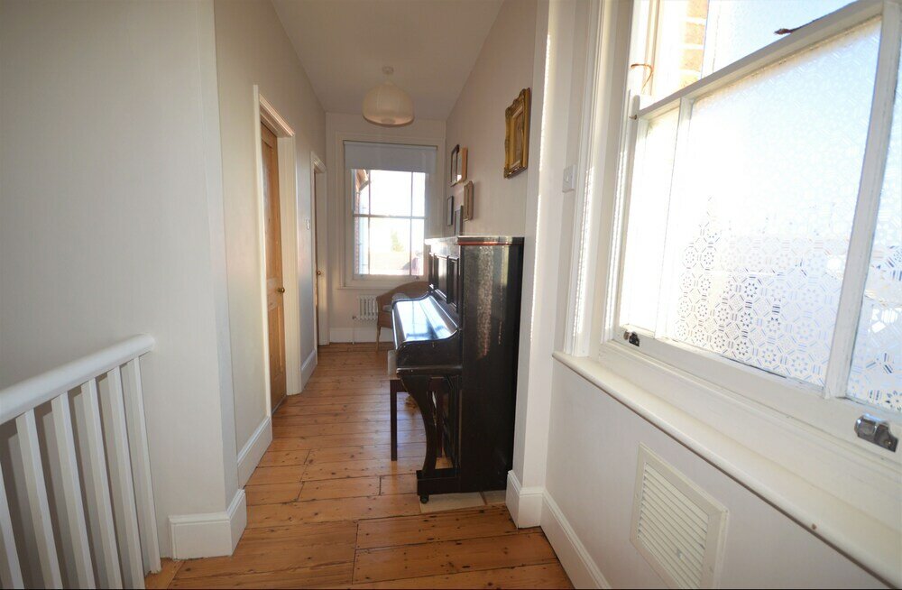 Фото 20 Bellevue Road