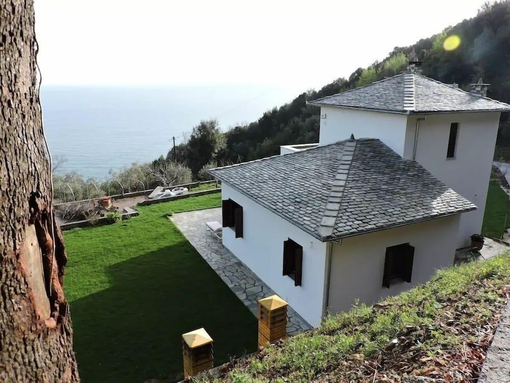 Фото Villa Mylopotamos