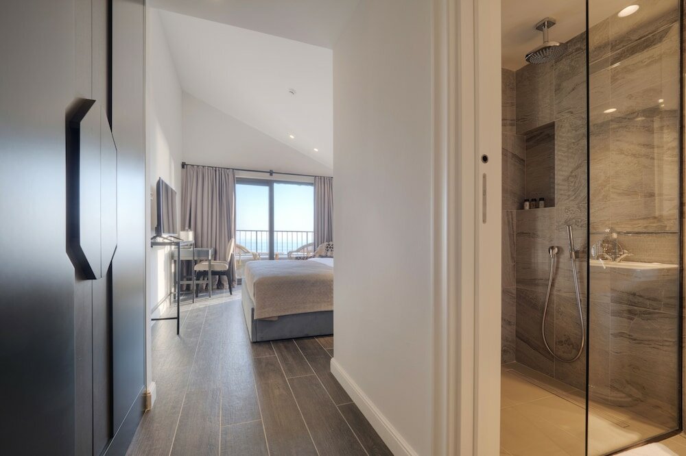 Фото Vivid Blue Serenity Resort