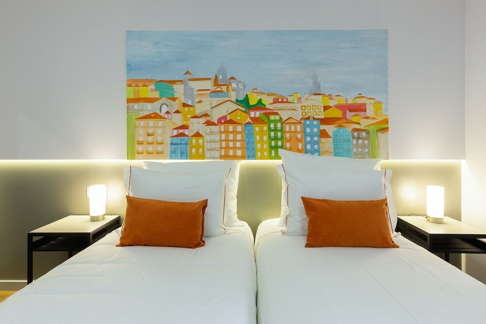 Фото Serra do Pilar Porto Suites