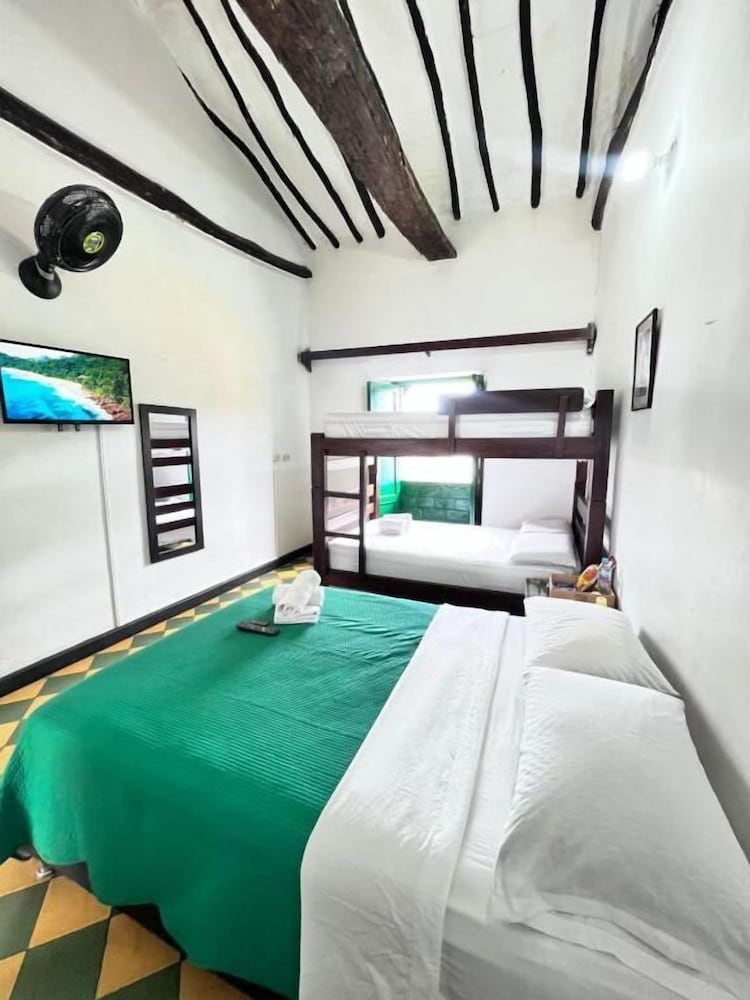 Фото Green Door San Gil Casa colonial