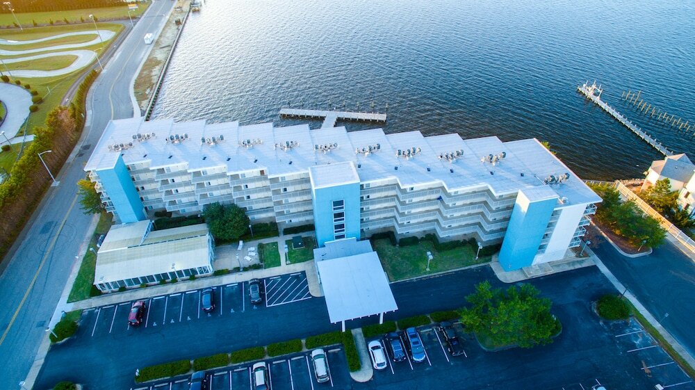 Фото Bay Club Resort by Coolvacay