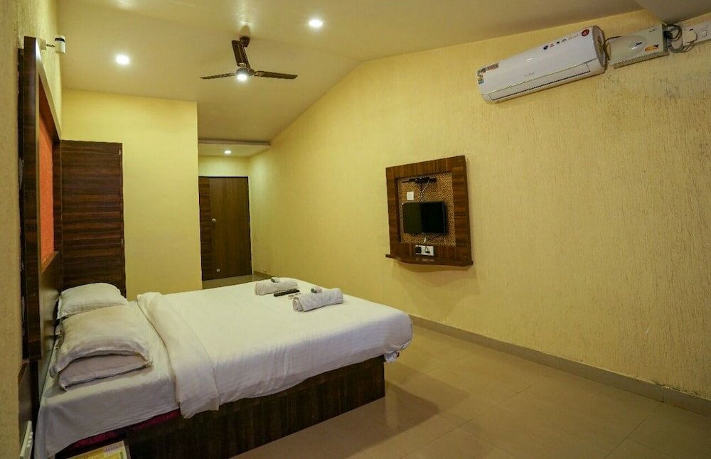 Фото Shivneri Motels