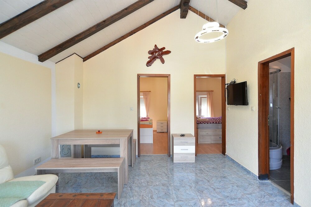 Фото Apartment 1976