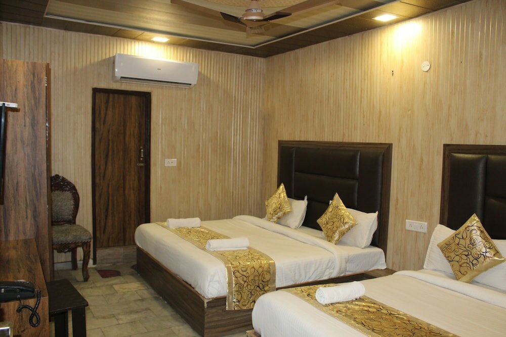 Фото Hotel Smile Residency