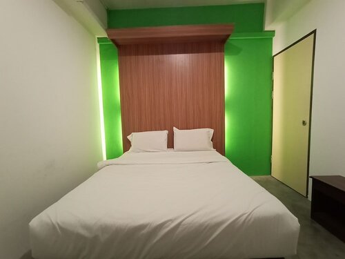 Гостиница Spot On 89909 Stay-on 002 в Кучинге