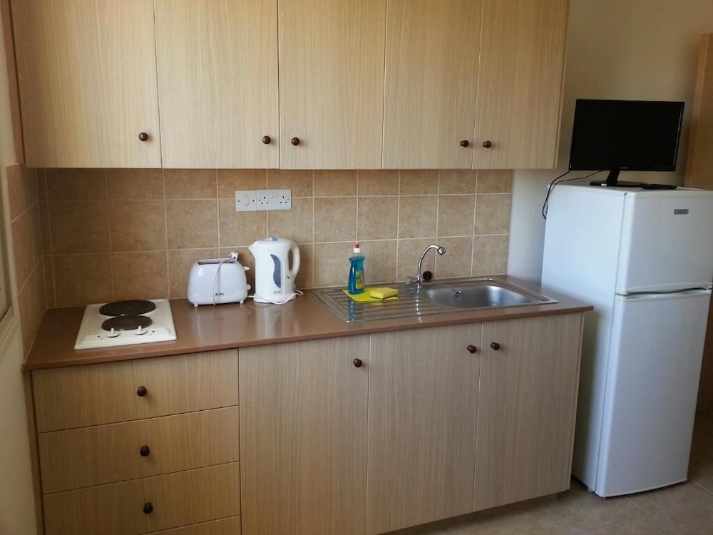 Фото St Lazaros House