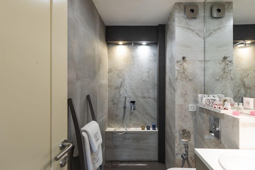 Фото Gallery 37, Bw Premier Collection