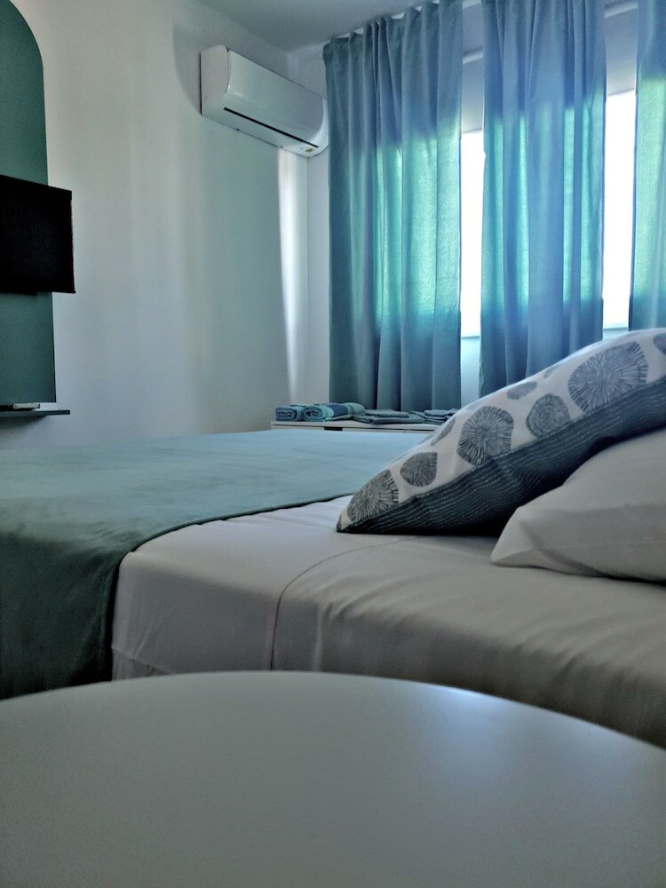 Фото Rainbow Apartments