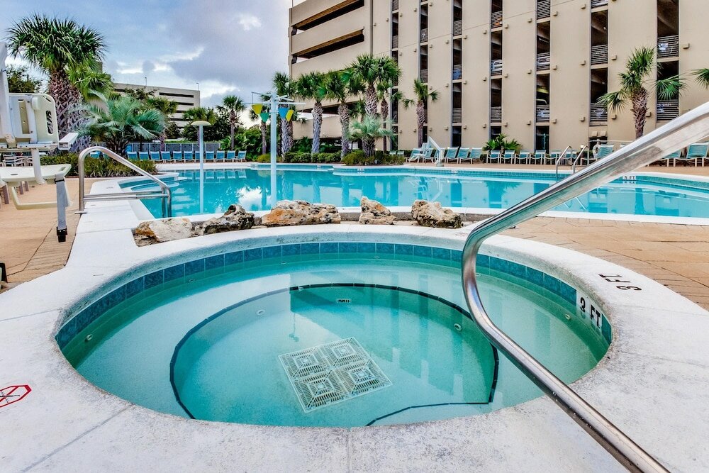 Фото Emerald Beach by Forehand Rentals