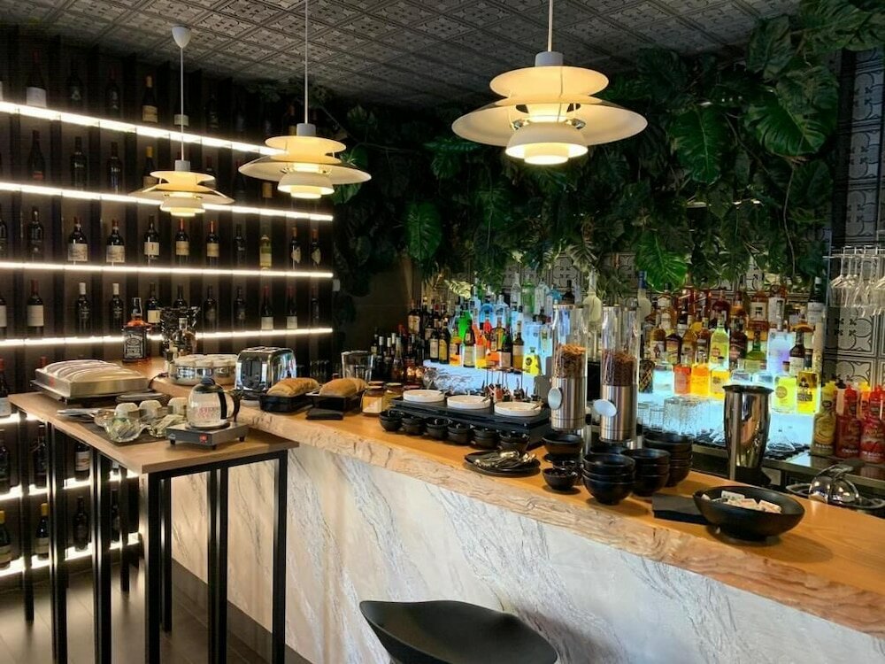 Фото Hotel Pontemare