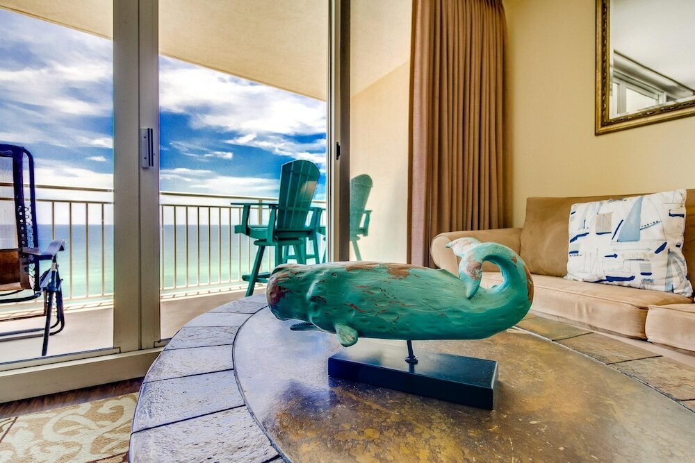 Фото Emerald Beach by Forehand Rentals