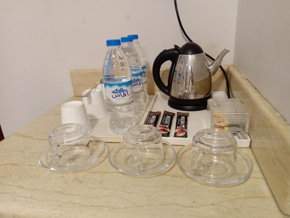 Фото Seven Days Hotel