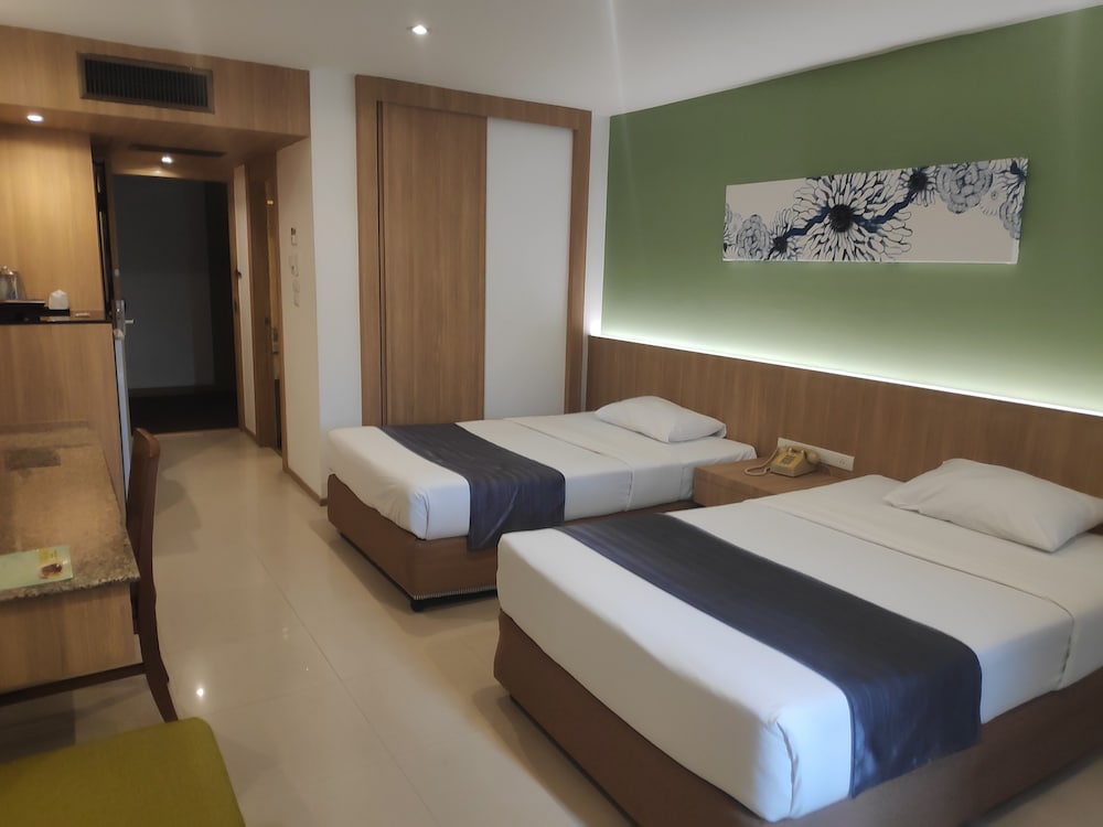 Фото Hotel York Palace