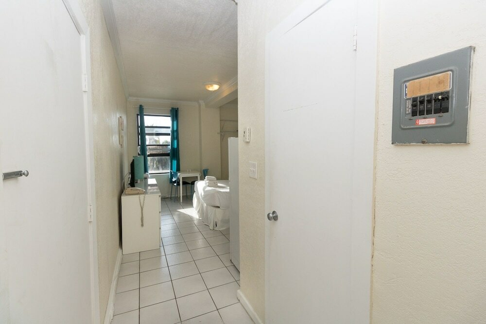 Фото 467 Studio Hollywood Beach Resort