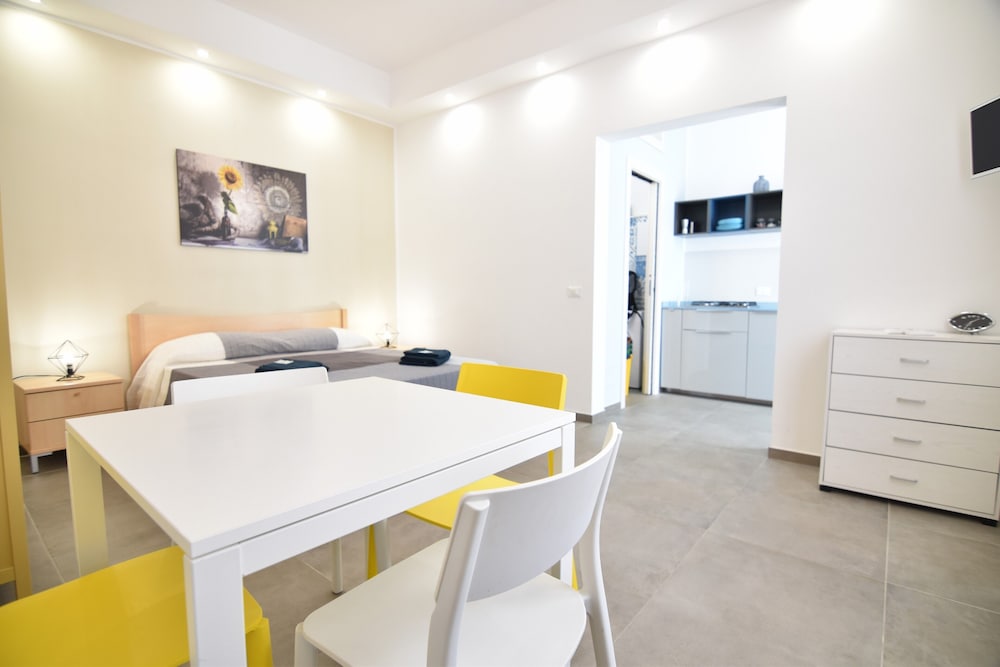 Фото The three diamonds of Marina di Ragusa