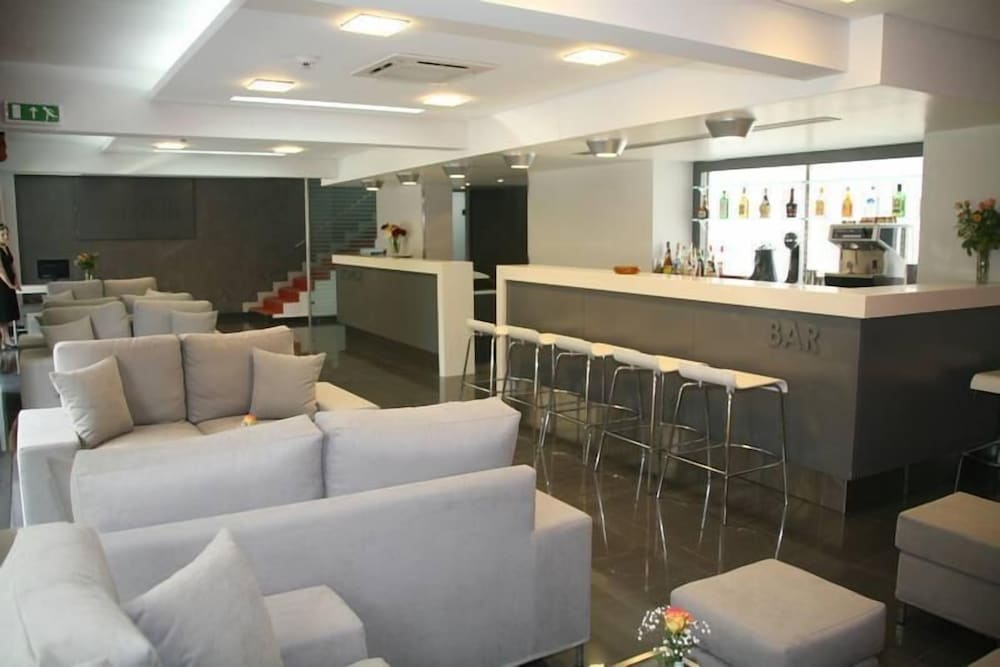 Фото Hotel Des Roses