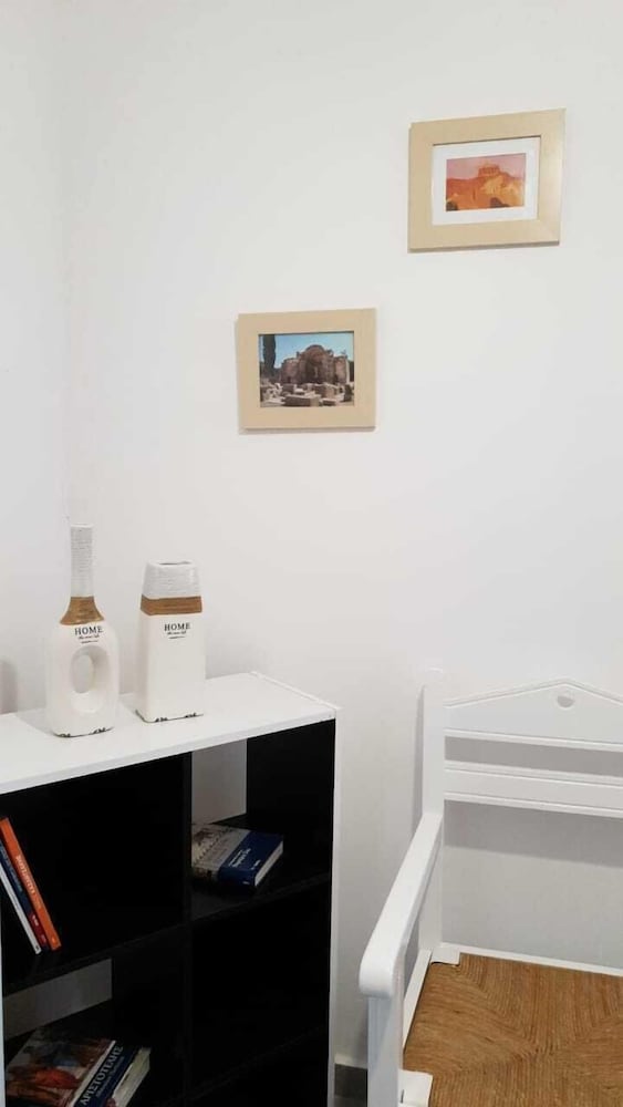 Фото Lovely Flat Near Port! Few Min From City Center