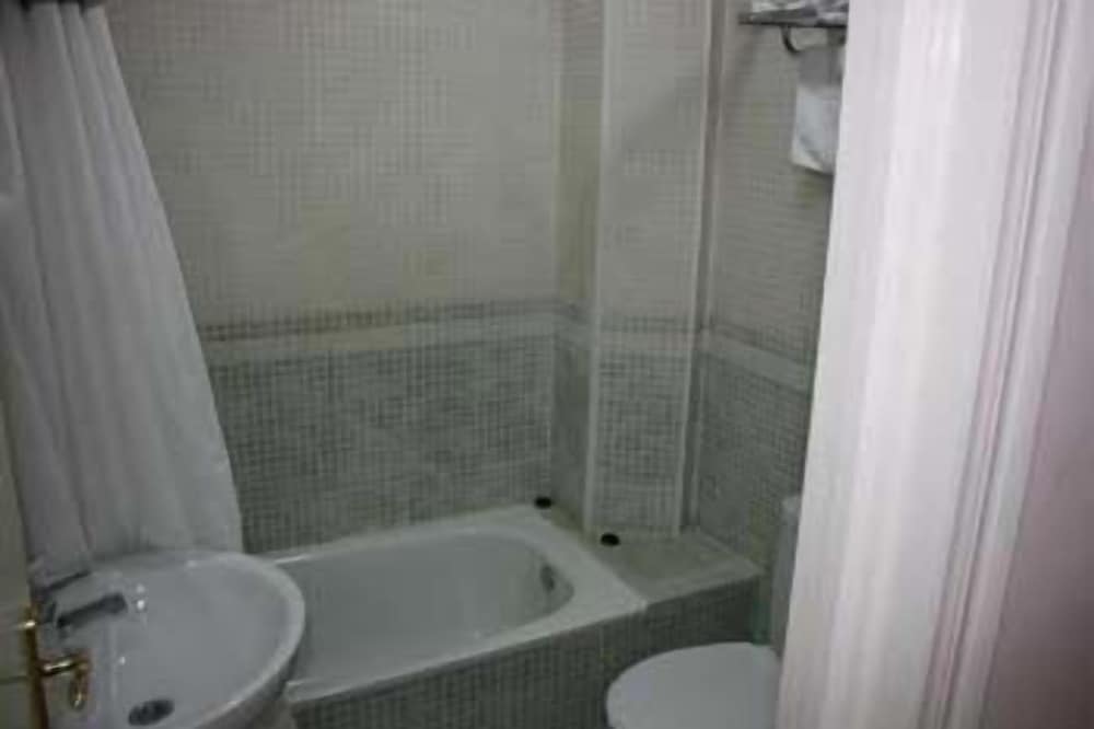 Фото Hotel Manantiales