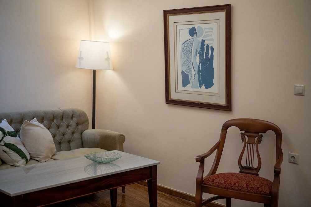 Фото Old Town Suites