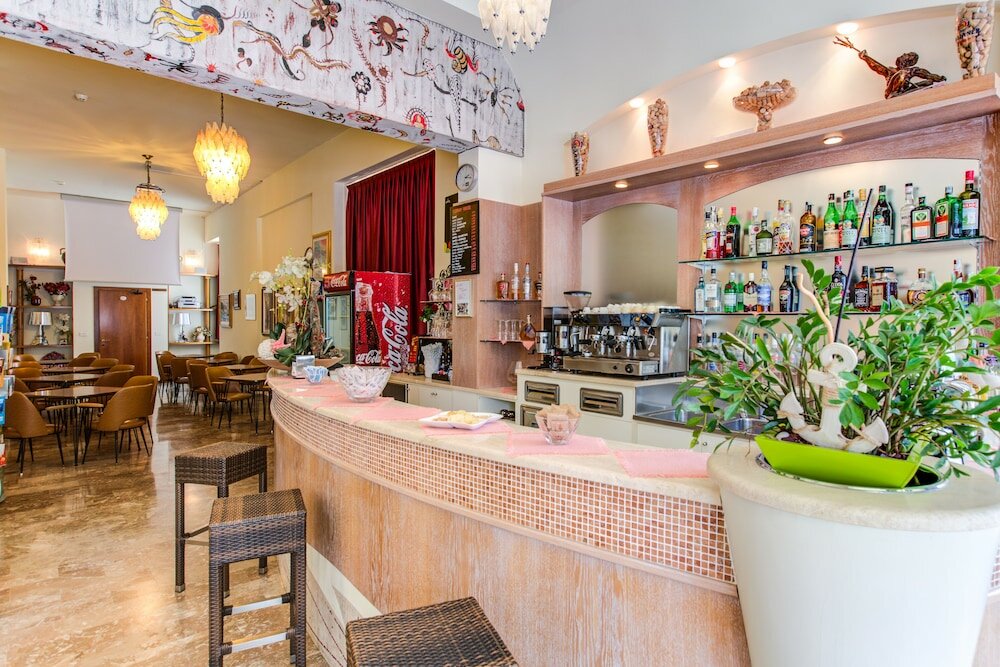 Фото Hotel Splendid