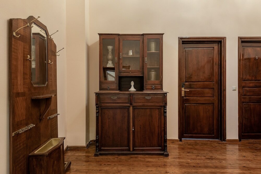 Фото Old Town Suites