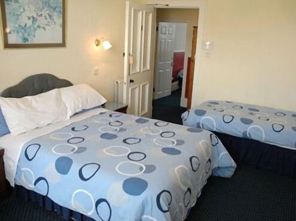 Фото Strathallan Guest House