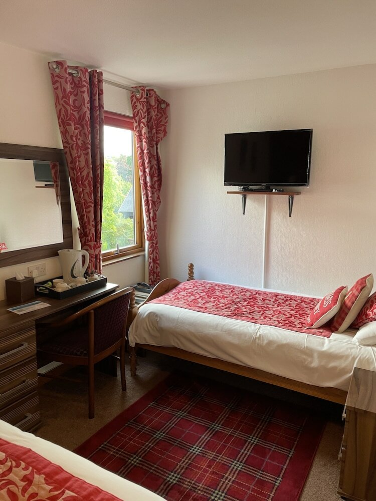 Фото Royston Guest House